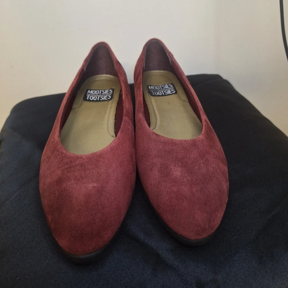 Mootsies Tootsies Classic Red Suede Ballet Flats Size 6.5